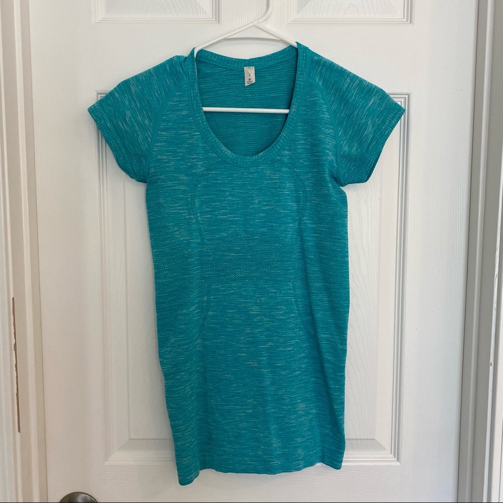 Lululemon Swiftly Short Sleeve Scoop Blue Tropics